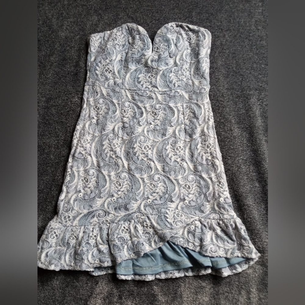 Akira sweetheart strapless lace minidress